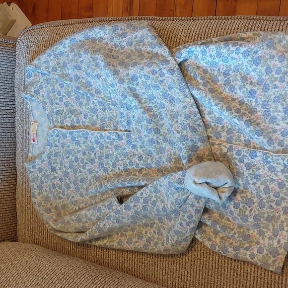 Marie Claire Sweater - Picture 1 of 6